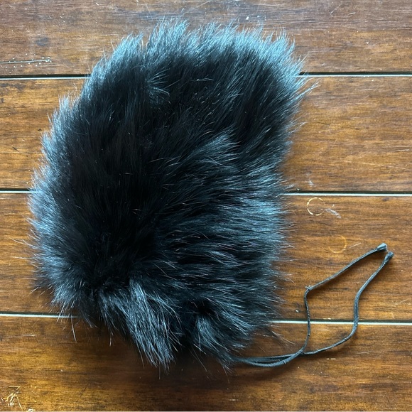 Vintage Sears Fashion Millinery Black Fur Hat Russian  Mod Mohawk Fabulous - Picture 6 of 7